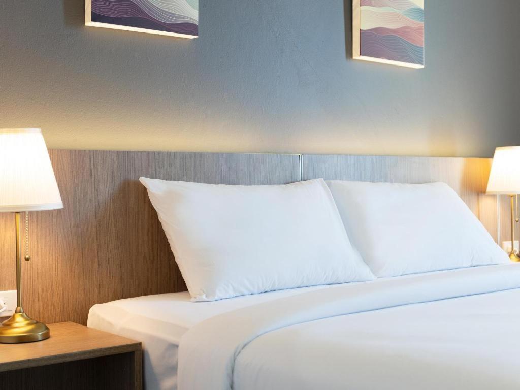 B2 Mae Sot Boutique & Budget Hotel Bagian luar foto
